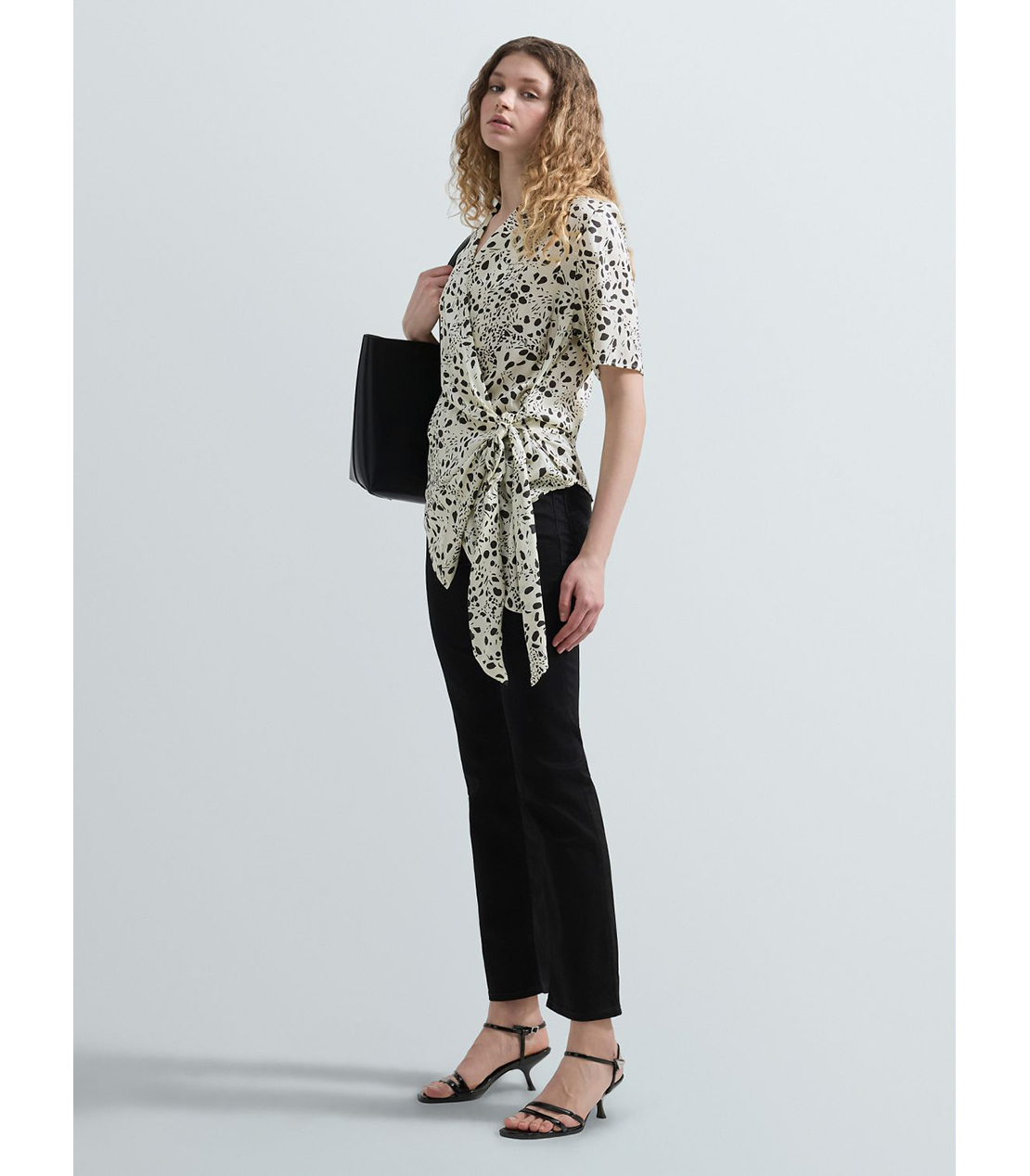 ストレート ZOLIE スーパーストレッチブラックデニム 詳細画像 ブラック 4